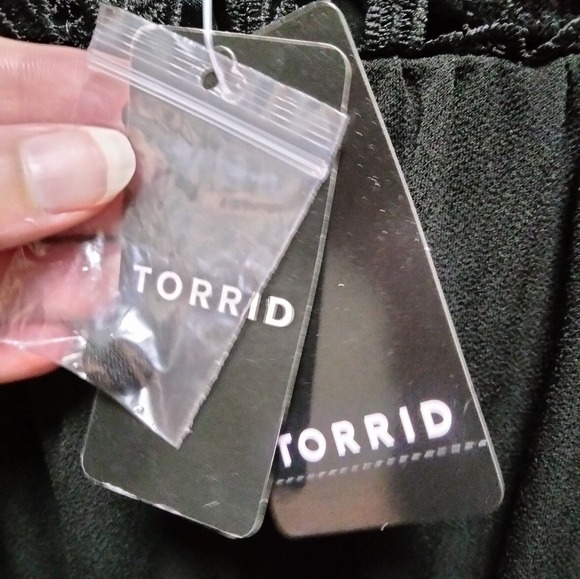 NWT Torrid Embroidered Blouse - Picture 4 of 12